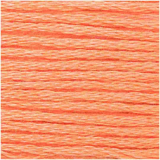 Sticktwist von Rico Design in der Farbe 026 Brillantrot 01